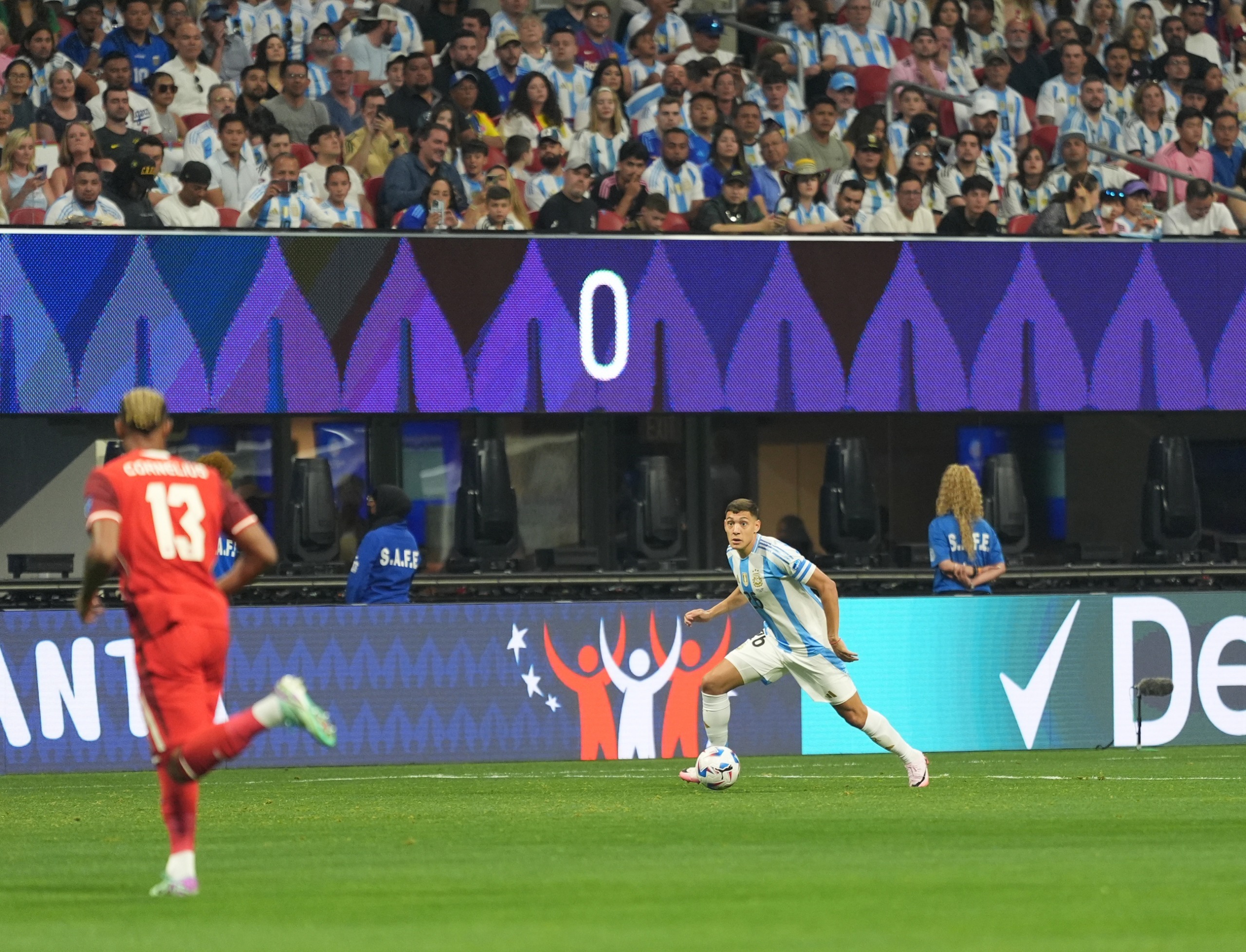 阿根廷鏖战韩国，C罗带队取胜