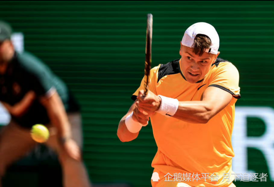 ATP总决赛完胜戴维斯杯，西西帕斯统治全场