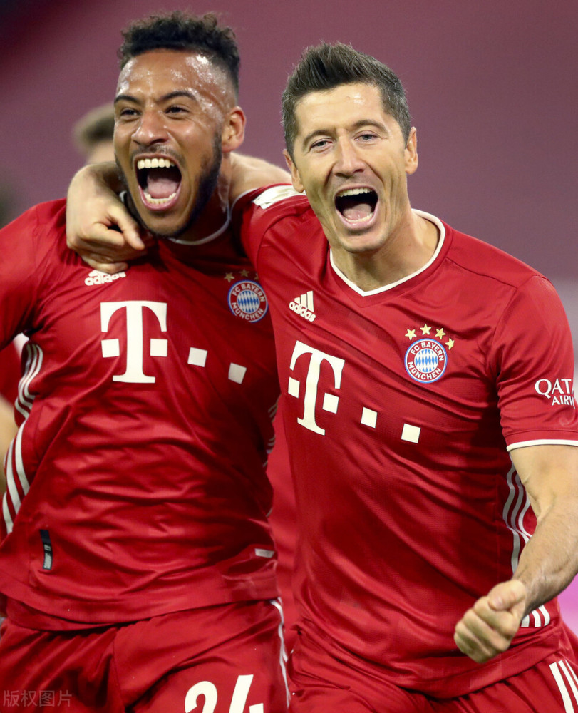 法国鏖战中国，莱万点燃赛场