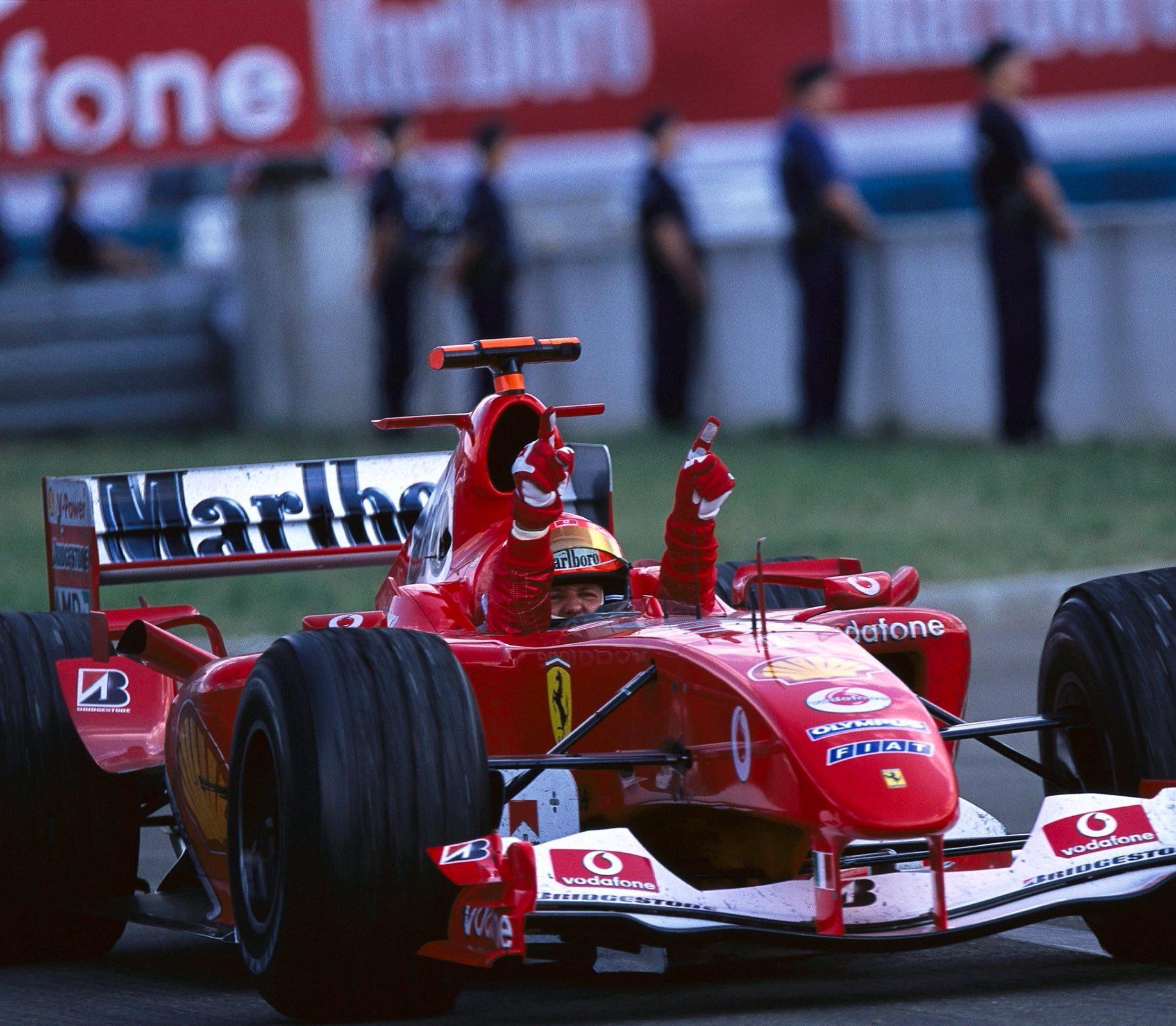 梅赛德斯翻盘阿斯顿马丁，维斯塔潘扛起全队