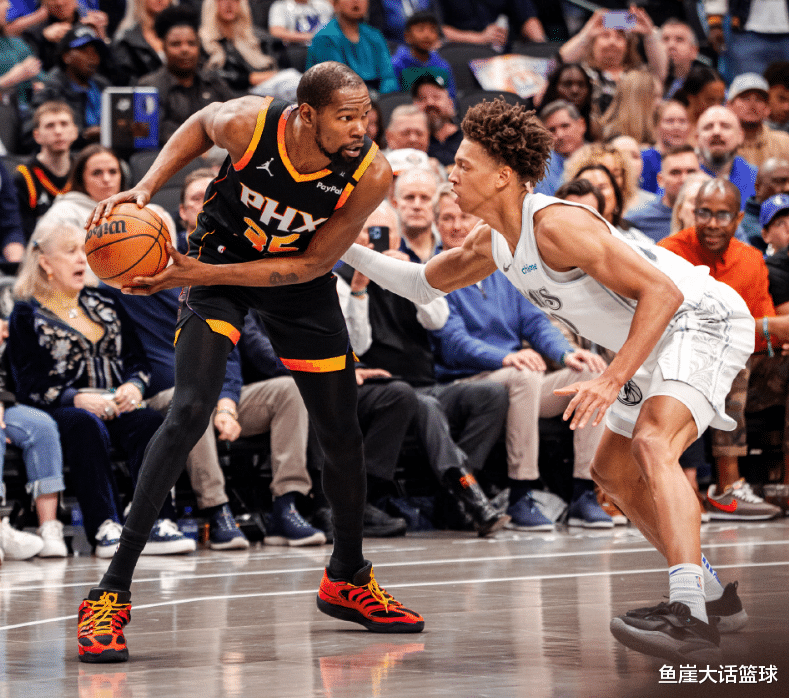 湖人绝杀青岛队，杜兰特统治全场