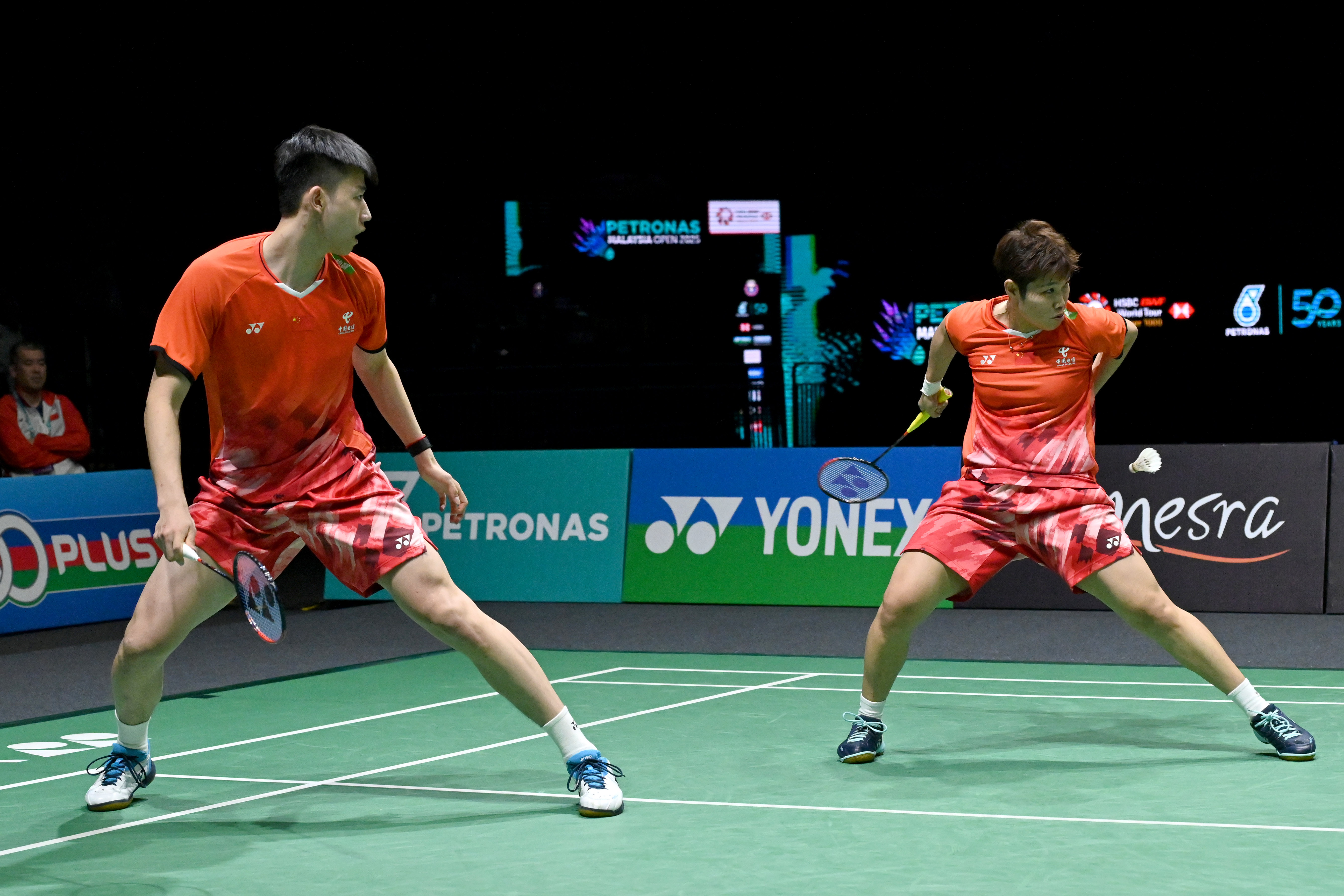 泰国羽毛球队碾压马来西亚羽毛球队,马琳爆发神勇 泰国羽毛球队碾压马来西亚羽毛球队,马琳爆发神勇